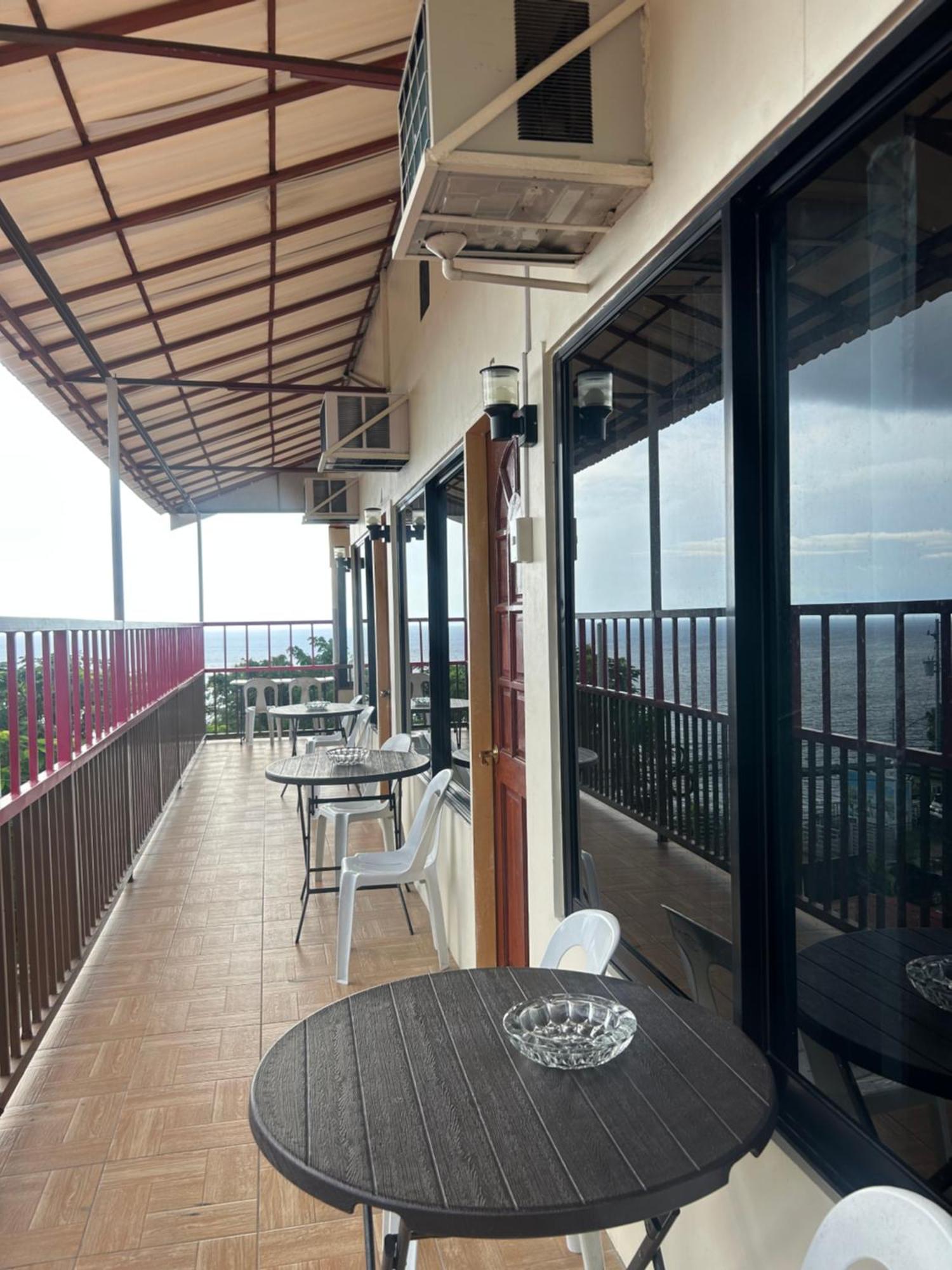 The Biggies Inn Oslob Exterior foto
